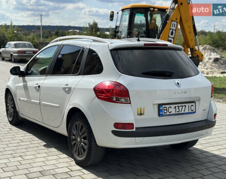 Білий Рено Кліо, об'ємом двигуна 1.46 л та пробігом 277 тис. км за 4900 $, фото 6 на Automoto.ua