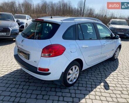 Білий Рено Кліо, об'ємом двигуна 1.46 л та пробігом 236 тис. км за 5300 $, фото 6 на Automoto.ua