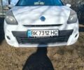 Білий Рено Кліо, об'ємом двигуна 1.6 л та пробігом 290 тис. км за 5500 $, фото 1 на Automoto.ua