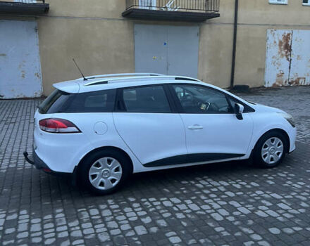 Белый Рено Клио, объемом двигателя 1.46 л и пробегом 228 тыс. км за 6300 $, фото 4 на Automoto.ua