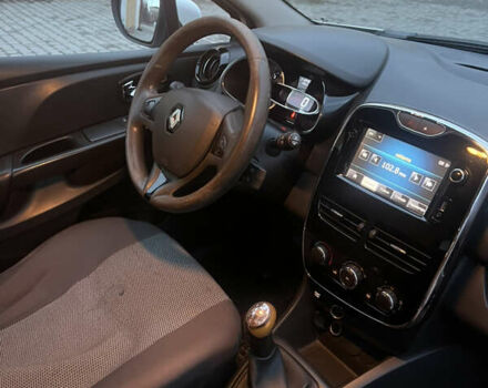 Белый Рено Клио, объемом двигателя 1.46 л и пробегом 228 тыс. км за 6300 $, фото 13 на Automoto.ua