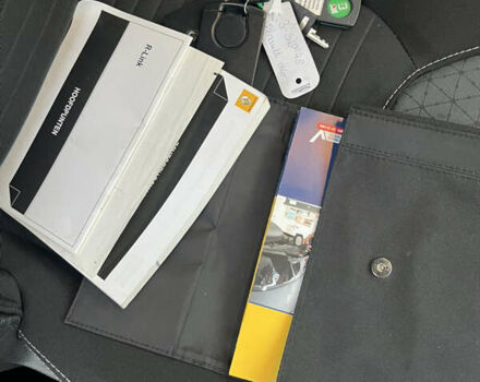 Белый Рено Клио, объемом двигателя 1.5 л и пробегом 260 тыс. км за 7550 $, фото 37 на Automoto.ua