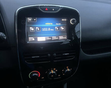 Белый Рено Клио, объемом двигателя 1.46 л и пробегом 228 тыс. км за 6300 $, фото 15 на Automoto.ua