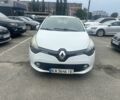 Белый Рено Клио, объемом двигателя 1.5 л и пробегом 250 тыс. км за 6898 $, фото 1 на Automoto.ua