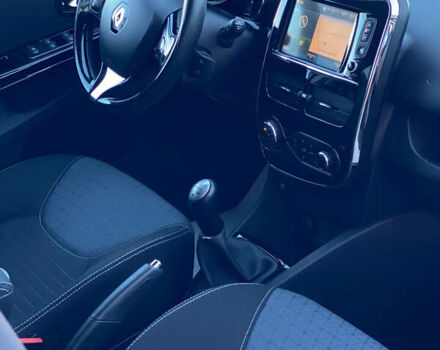 Белый Рено Клио, объемом двигателя 1.5 л и пробегом 260 тыс. км за 7750 $, фото 12 на Automoto.ua