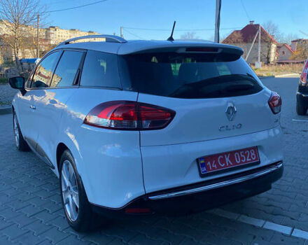 Белый Рено Клио, объемом двигателя 1.5 л и пробегом 260 тыс. км за 7750 $, фото 5 на Automoto.ua