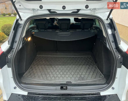 Белый Рено Клио, объемом двигателя 1.5 л и пробегом 260 тыс. км за 7550 $, фото 27 на Automoto.ua