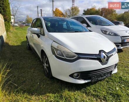 Белый Рено Клио, объемом двигателя 1.5 л и пробегом 242 тыс. км за 7000 $, фото 12 на Automoto.ua