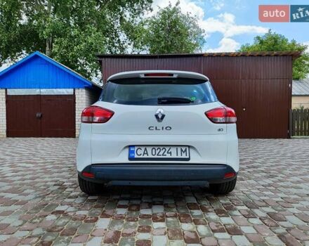 Белый Рено Клио, объемом двигателя 1.5 л и пробегом 240 тыс. км за 8200 $, фото 4 на Automoto.ua