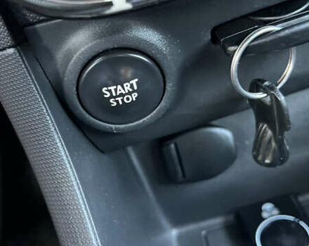 Білий Рено Кліо, об'ємом двигуна 1.5 л та пробігом 258 тис. км за 6700 $, фото 18 на Automoto.ua