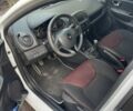 Білий Рено Кліо, об'ємом двигуна 1.46 л та пробігом 220 тис. км за 7000 $, фото 9 на Automoto.ua