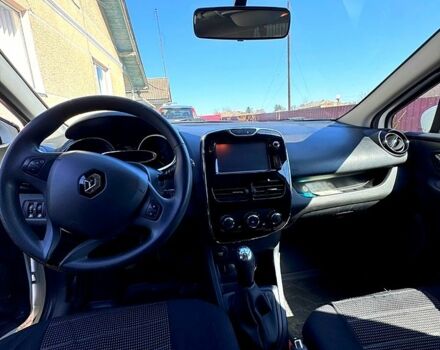 Білий Рено Кліо, об'ємом двигуна 1.5 л та пробігом 179 тис. км за 7200 $, фото 5 на Automoto.ua
