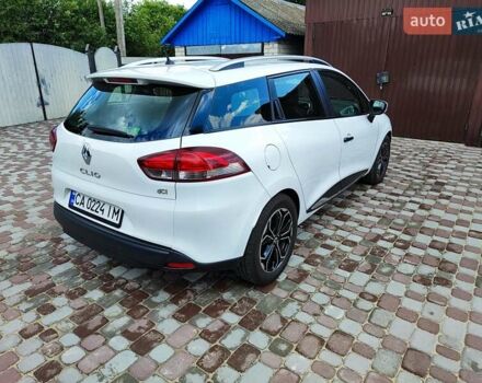 Белый Рено Клио, объемом двигателя 1.5 л и пробегом 240 тыс. км за 8200 $, фото 5 на Automoto.ua