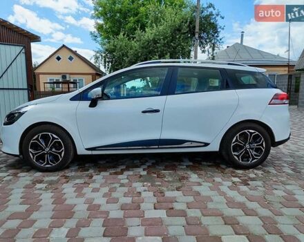 Белый Рено Клио, объемом двигателя 1.5 л и пробегом 240 тыс. км за 8200 $, фото 2 на Automoto.ua