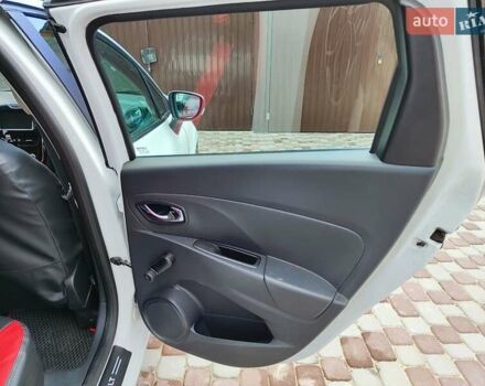 Белый Рено Клио, объемом двигателя 1.5 л и пробегом 240 тыс. км за 8200 $, фото 18 на Automoto.ua