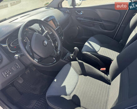 Білий Рено Кліо, об'ємом двигуна 1.5 л та пробігом 187 тис. км за 7999 $, фото 4 на Automoto.ua
