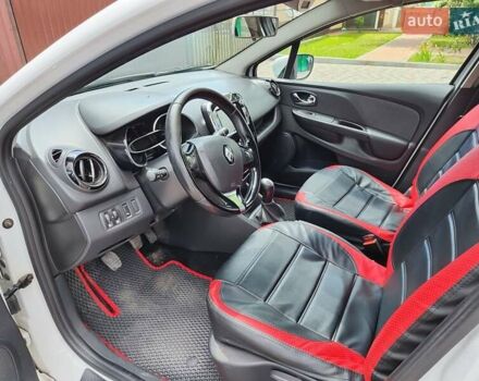 Белый Рено Клио, объемом двигателя 1.5 л и пробегом 240 тыс. км за 8200 $, фото 12 на Automoto.ua