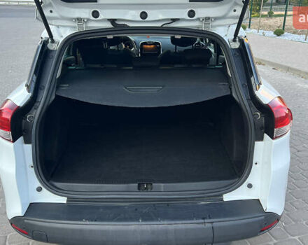 Білий Рено Кліо, об'ємом двигуна 1.5 л та пробігом 258 тис. км за 6700 $, фото 10 на Automoto.ua