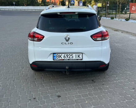 Білий Рено Кліо, об'ємом двигуна 1.5 л та пробігом 258 тис. км за 6700 $, фото 6 на Automoto.ua