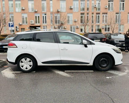 Белый Рено Клио, объемом двигателя 1.5 л и пробегом 286 тыс. км за 7000 $, фото 6 на Automoto.ua