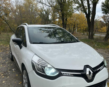 Рено Кліо 2015 у Дніпро (Дніпропетровську) на Automoto.ua Білий Рено Кліо, об'ємом двигуна 1.5 л та пробігом 189 тис. км за 8000 $, фото 2 на Automoto.ua