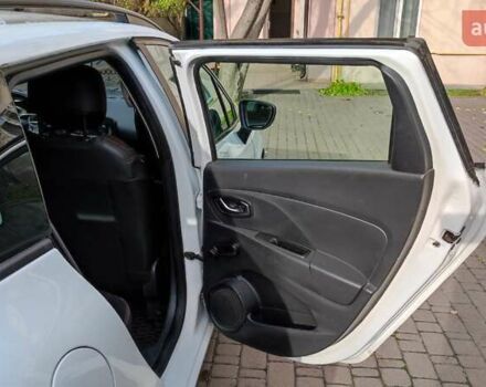 Белый Рено Клио, объемом двигателя 1.5 л и пробегом 259 тыс. км за 7400 $, фото 54 на Automoto.ua