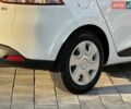 Белый Рено Клио, объемом двигателя 1.5 л и пробегом 225 тыс. км за 7299 $, фото 74 на Automoto.ua