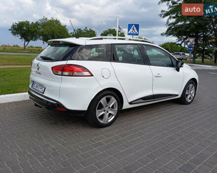 Белый Рено Клио, объемом двигателя 1.5 л и пробегом 248 тыс. км за 7800 $, фото 7 на Automoto.ua