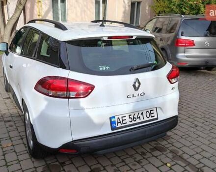 Белый Рено Клио, объемом двигателя 1.5 л и пробегом 259 тыс. км за 7400 $, фото 27 на Automoto.ua