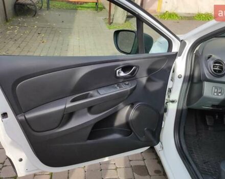 Белый Рено Клио, объемом двигателя 1.5 л и пробегом 259 тыс. км за 7400 $, фото 44 на Automoto.ua