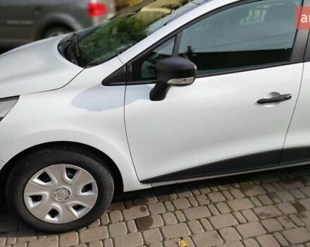 Белый Рено Клио, объемом двигателя 1.5 л и пробегом 259 тыс. км за 7400 $, фото 37 на Automoto.ua