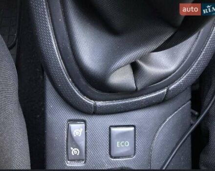 Белый Рено Клио, объемом двигателя 1.5 л и пробегом 217 тыс. км за 6999 $, фото 19 на Automoto.ua