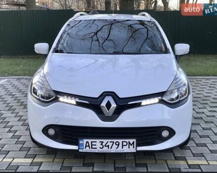 Белый Рено Клио, объемом двигателя 1.5 л и пробегом 217 тыс. км за 6999 $, фото 2 на Automoto.ua