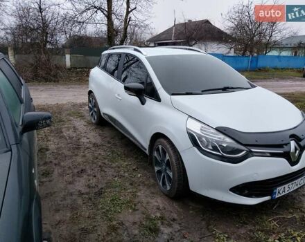 Белый Рено Клио, объемом двигателя 1.5 л и пробегом 300 тыс. км за 7300 $, фото 5 на Automoto.ua