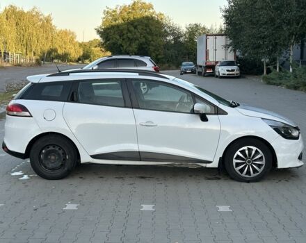 Белый Рено Клио, объемом двигателя 1.5 л и пробегом 240 тыс. км за 2350 $, фото 5 на Automoto.ua