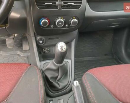 Белый Рено Клио, объемом двигателя 1.5 л и пробегом 259 тыс. км за 7400 $, фото 48 на Automoto.ua