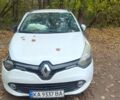 Белый Рено Клио, объемом двигателя 1.5 л и пробегом 220 тыс. км за 3300 $, фото 1 на Automoto.ua