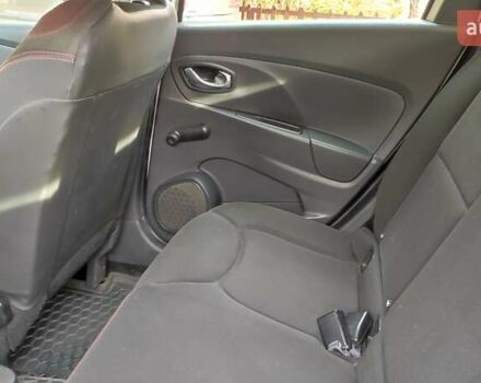 Белый Рено Клио, объемом двигателя 1.5 л и пробегом 259 тыс. км за 7400 $, фото 41 на Automoto.ua