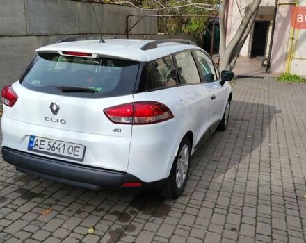 Белый Рено Клио, объемом двигателя 1.5 л и пробегом 259 тыс. км за 7400 $, фото 22 на Automoto.ua