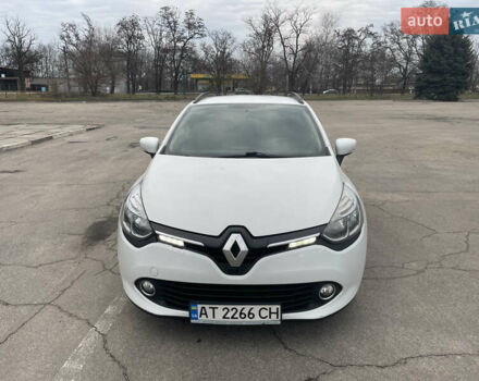 Белый Рено Клио, объемом двигателя 1.46 л и пробегом 265 тыс. км за 6400 $, фото 1 на Automoto.ua