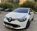 Белый Рено Клио, объемом двигателя 1.5 л и пробегом 302 тыс. км за 5700 $, фото 1 на Automoto.ua
