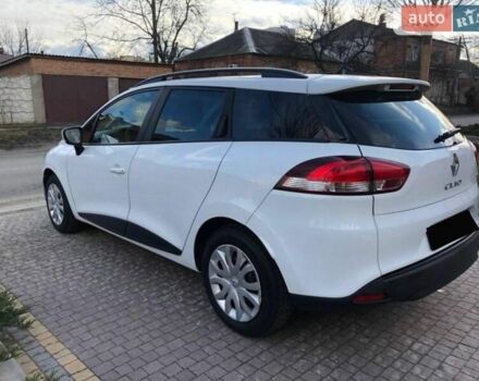 Білий Рено Кліо, об'ємом двигуна 1.5 л та пробігом 239 тис. км за 8000 $, фото 4 на Automoto.ua