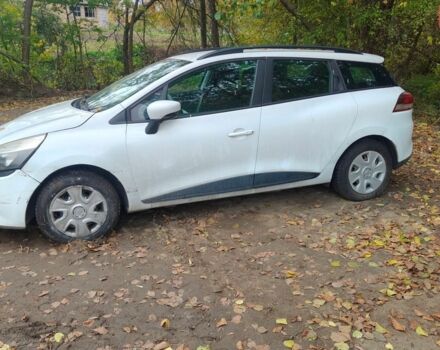 Белый Рено Клио, объемом двигателя 1.5 л и пробегом 220 тыс. км за 3300 $, фото 8 на Automoto.ua