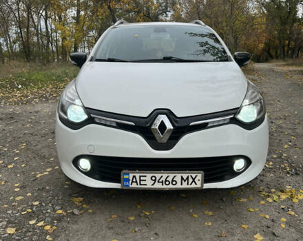 Рено Кліо 2015 у Дніпро (Дніпропетровську) на Automoto.ua Білий Рено Кліо, об'ємом двигуна 1.5 л та пробігом 189 тис. км за 8000 $, фото 3 на Automoto.ua