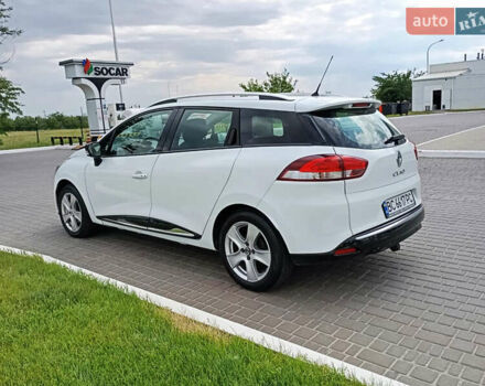 Белый Рено Клио, объемом двигателя 1.5 л и пробегом 248 тыс. км за 7800 $, фото 5 на Automoto.ua