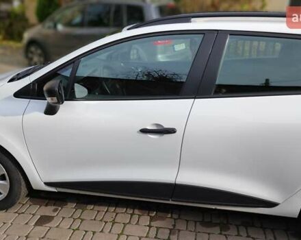 Белый Рено Клио, объемом двигателя 1.5 л и пробегом 259 тыс. км за 7400 $, фото 36 на Automoto.ua