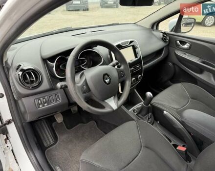 Білий Рено Кліо, об'ємом двигуна 1.46 л та пробігом 142 тис. км за 9500 $, фото 6 на Automoto.ua