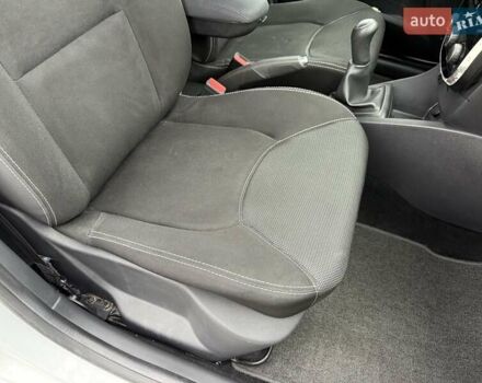 Білий Рено Кліо, об'ємом двигуна 1.46 л та пробігом 142 тис. км за 9500 $, фото 19 на Automoto.ua