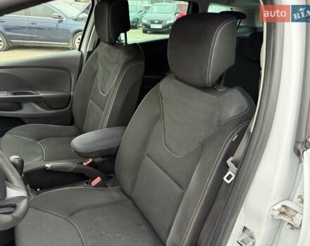 Білий Рено Кліо, об'ємом двигуна 1.46 л та пробігом 142 тис. км за 9500 $, фото 7 на Automoto.ua