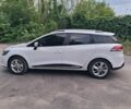 Білий Рено Кліо, об'ємом двигуна 1.5 л та пробігом 207 тис. км за 7800 $, фото 3 на Automoto.ua